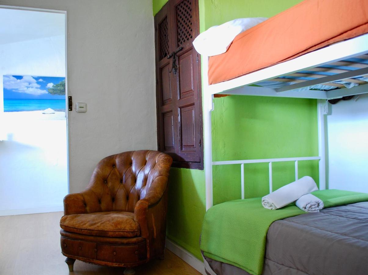 Backpacker Al-Katre Bed & Breakfast Cordoba Exterior photo