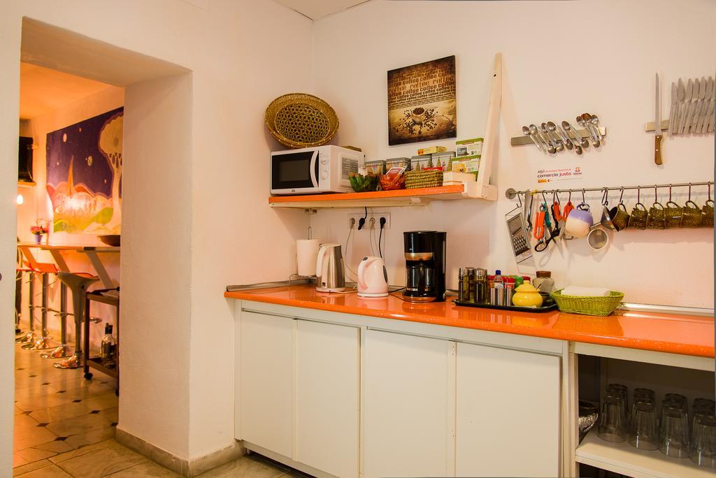 Backpacker Al-Katre Bed & Breakfast Cordoba Exterior photo